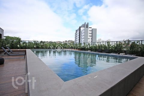 Image 12 - 239384